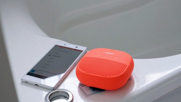 「Bose SoundLink Micro Bluetooth speaker」レビュー 防水で持ち運びやすくパワフルな小型スピーカー