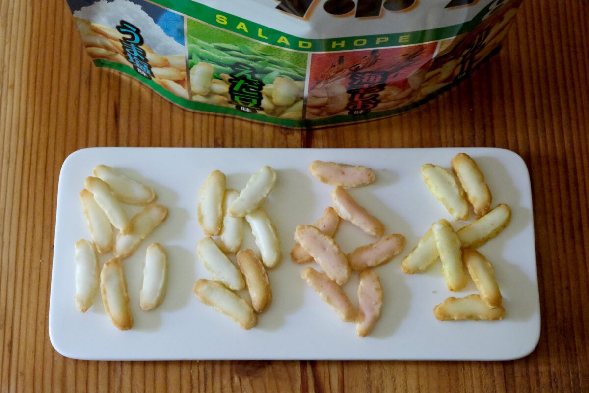 4つの味（うま塩・えだ豆・海老しお・カレー）